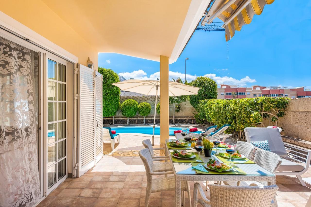 Beautiful Villa Anna With Heated Pool Costa Adeje  Ngoại thất bức ảnh