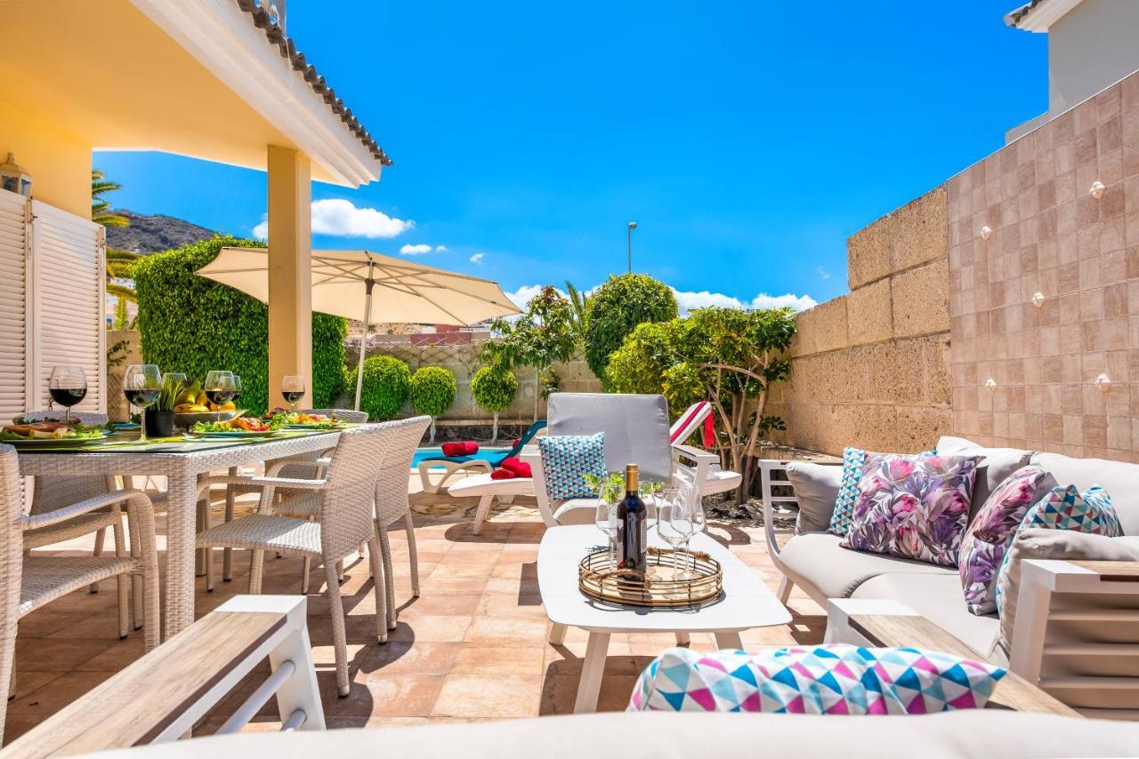 Beautiful Villa Anna With Heated Pool Costa Adeje  Ngoại thất bức ảnh