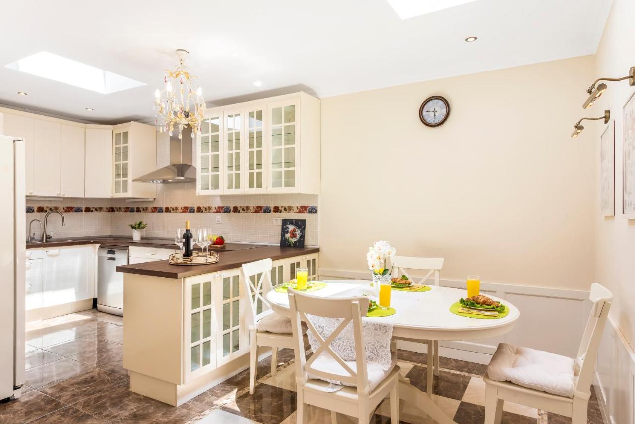 Beautiful Villa Anna With Heated Pool Costa Adeje  Ngoại thất bức ảnh